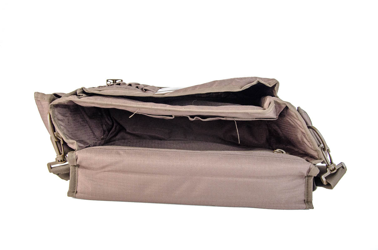 ESSL - SB22 Multikfunktions-Schultertasche, oliv