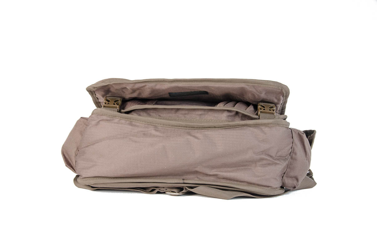 ESSL - SB22 Multikfunktions-Schultertasche, oliv