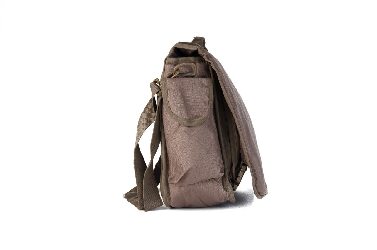 ESSL - SB22 Multikfunktions-Schultertasche, oliv