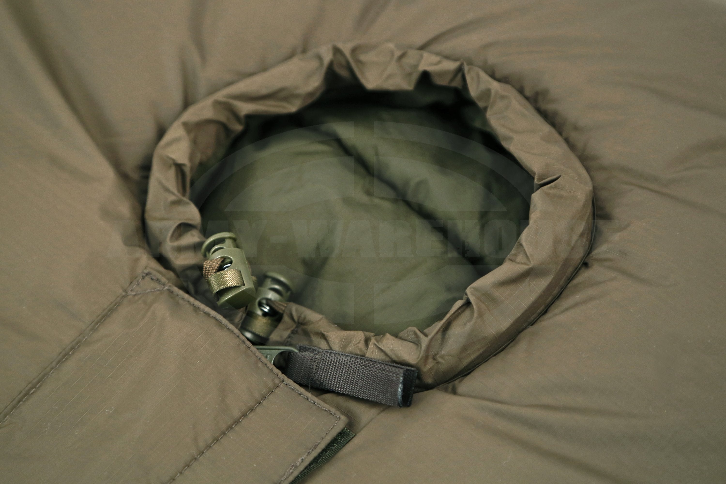 Defence 4 - Schlafsack